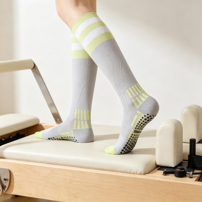 Women Knee High Yoga Socks, No - Leg Home Gym Workout 评论和价格